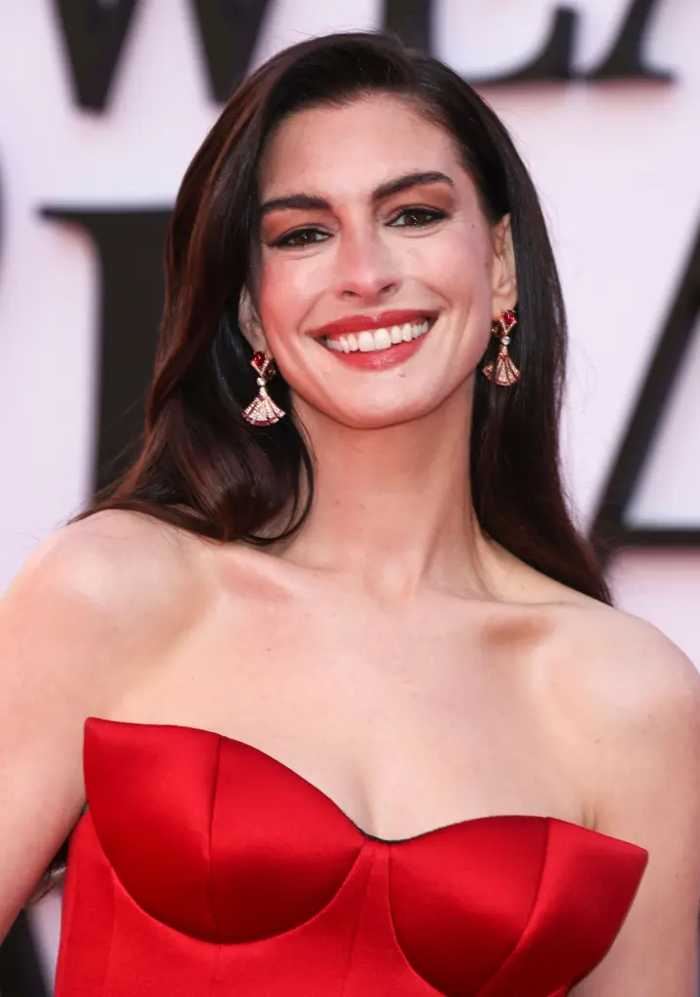 Vì sao Anne Hathaway xứng danh 