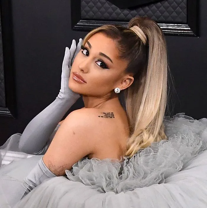 Bộ sưu tập hình xăm của Ariana Grande - Saostar.vn