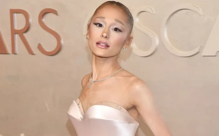 Một năm buồn của Ariana Grande - Saostar.vn