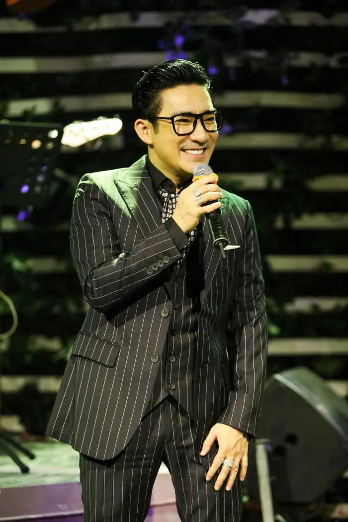 Nam ca sĩ được diva Mỹ Linh khen 