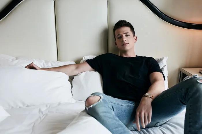 Charlie Puth: Thần đồng âm nhạc đẹp trai, hát hay nhưng toàn bị gái 