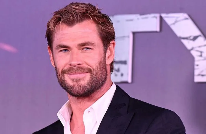 Thần sấm' Chris Hemsworth thay đổi lối sống vì có nguy cơ mắc Alzheimer