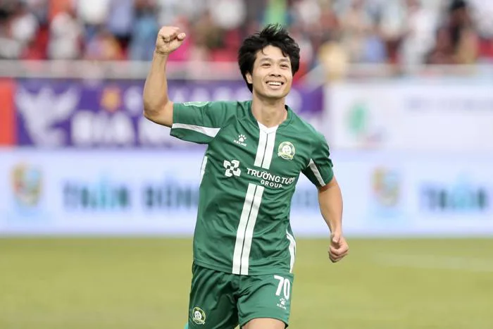 Công Phượng trở về 'mái nhà xưa' HAGL