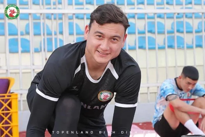 Đặng Văn Lâm: Chia tay nỗi buồn Nhật Bản, về V-League cứu vãn sự nghiệp