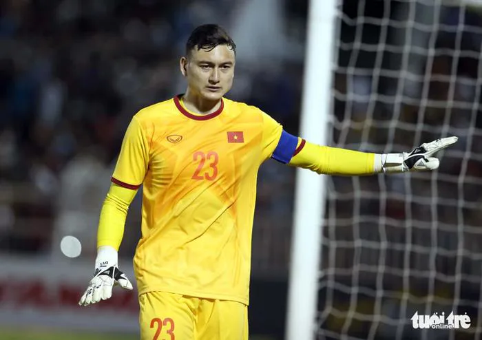 Thủ môn Đặng Văn Lâm trở lại V-League: Lợi cả đôi đường - Tuổi Trẻ Online