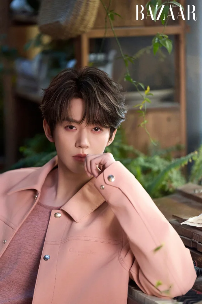 Đặng Vi biến sự kiện Dior ở Thành Đô thành fan meeting | Harper's Bazaar  Việt Nam