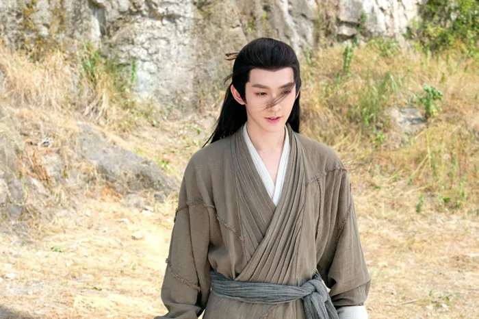 Profile Đặng Vi - Chàng 'hồ ly' khiến người người si mê