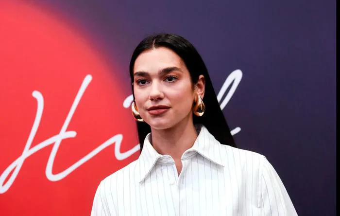 Dua Lipa kiện Samsung vì sử dụng hình ảnh trái phép - Tuổi Trẻ Online