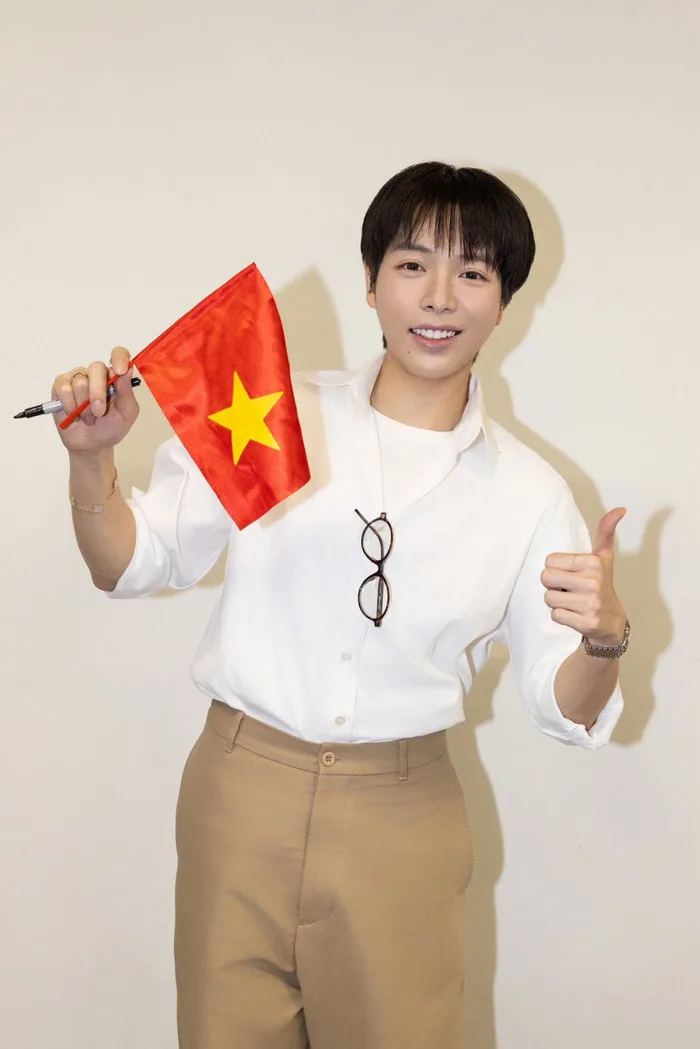 Đức Phúc, Tùng Dương ủng hộ 2 tỷ đồng hỗ trợ đồng bào chịu ảnh hưởng của bão