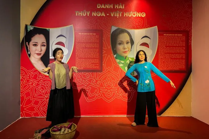 CĐM ngỡ ngàng với loạt nhân vật nổi tiếng 