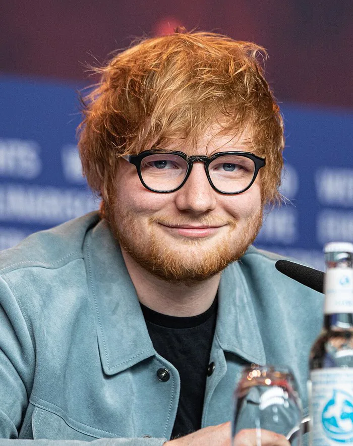 Tập tin:Ed Sheeran-6886 (cropped).jpg – Wikipedia tiếng Việt