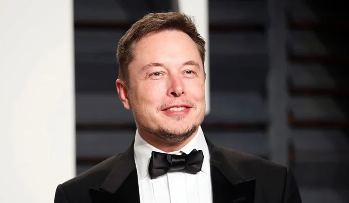 Elon Musk: Cậu bé lập dị và hành trình trở thành tỷ phú thế giới - Ngôi sao