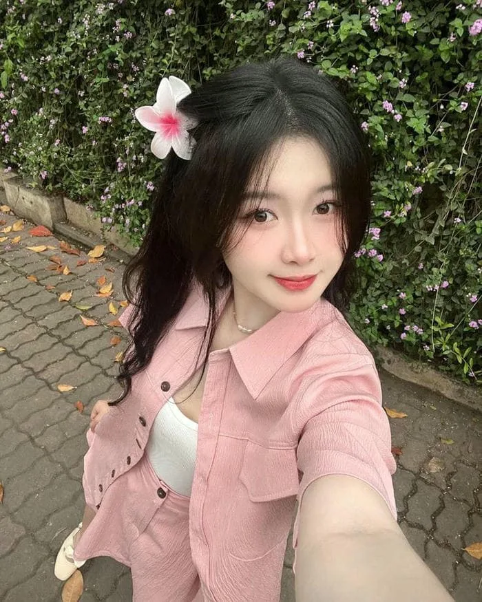 100+ hình ảnh gái xinh cute nhìn là mê - Sao Việt