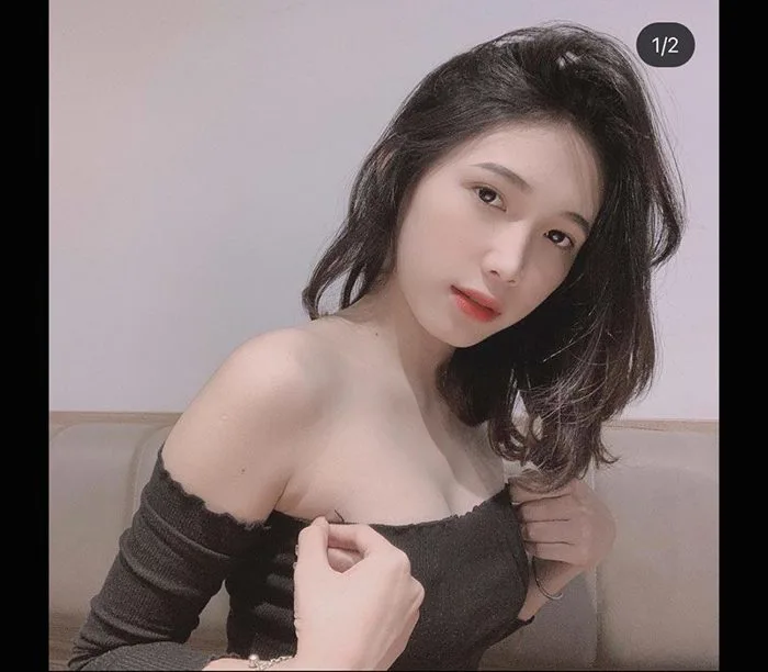 Hot girl 2K4 đi tắm biển mặc kín mít vẫn quyến rũ không ai bằng