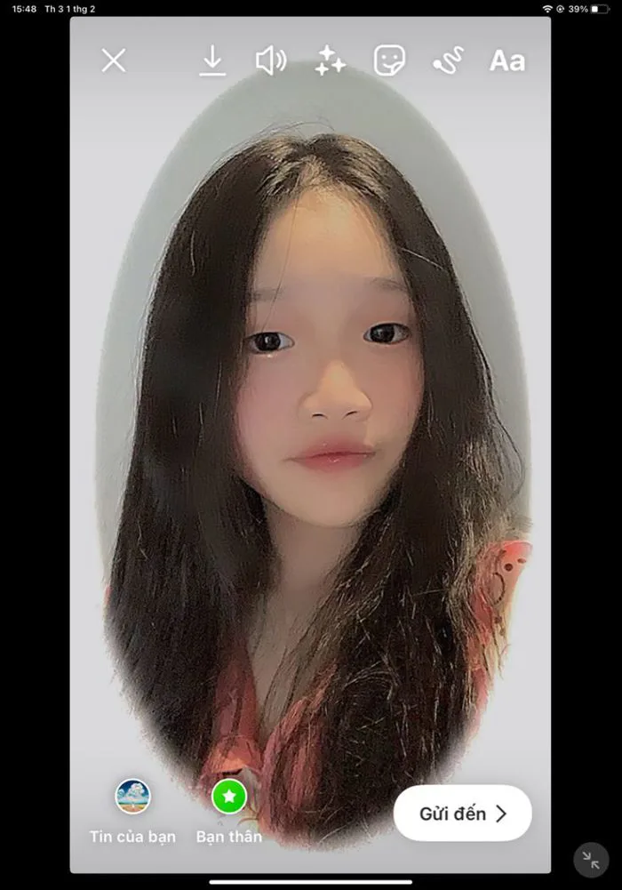 Gái xinh 2k9 . Tóc dài , ko che mặt 🤦‍♀️