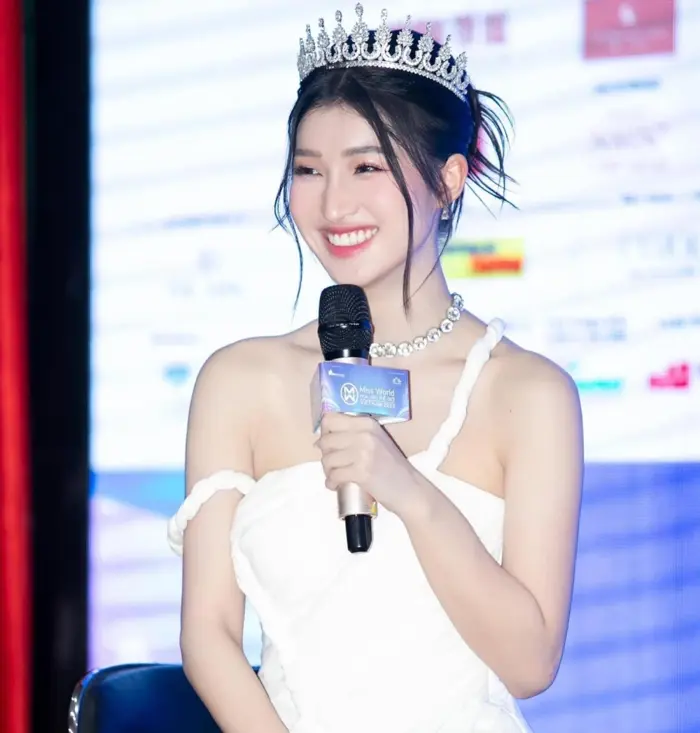 Những ảnh nền gái xinh 4k làm nổi bật màn hình của bạn