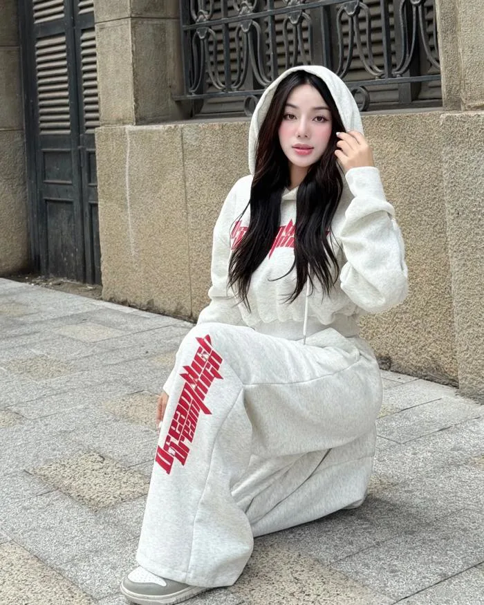 Khi sự thoải mái chạm đến đỉnh cao phong cách với áo hoodie