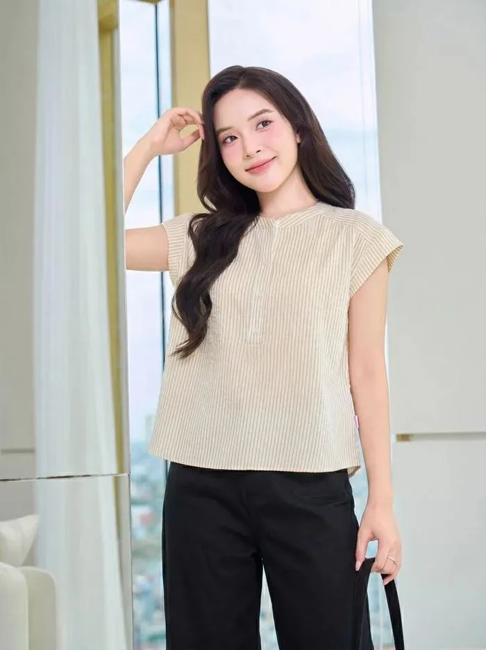 Gợi ý 30+ mẫu áo sơ mi nữ đẹp, thời trang hot nhất mùa hè 2026