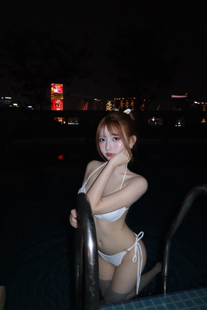 anh-gai-xinh-ban-dem-1