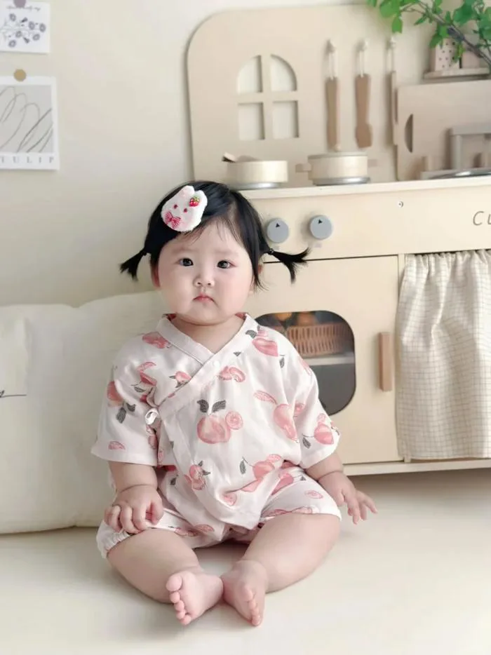 Gây Thương Nhớ Với Top 10 Kiểu Búi Tóc 2 Bên Cho Bé Siêu Đáng Yêu