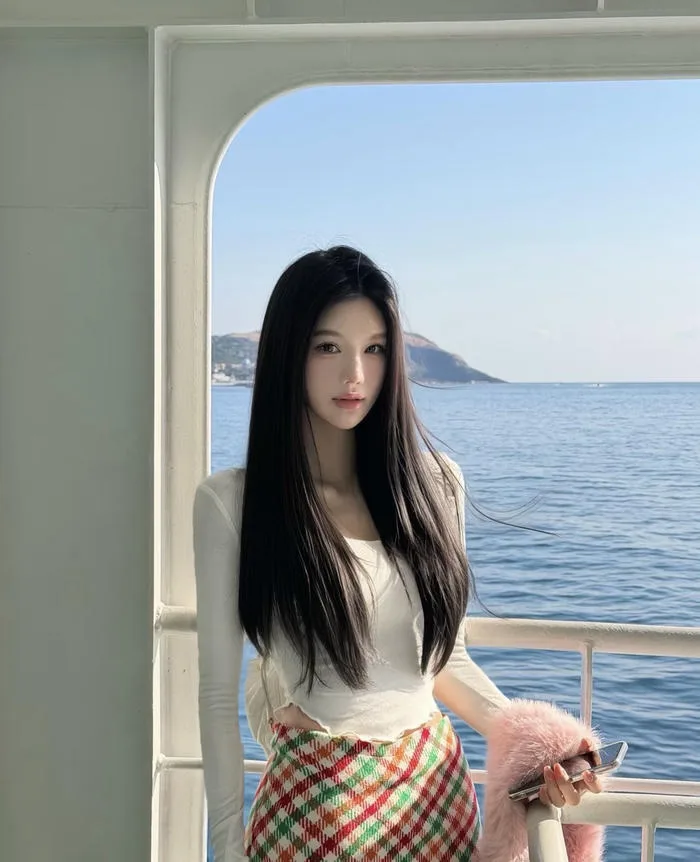 Ảnh Gái Xinh 2K2 Dễ Thương Và Cá Tính Hot Nhất MXH