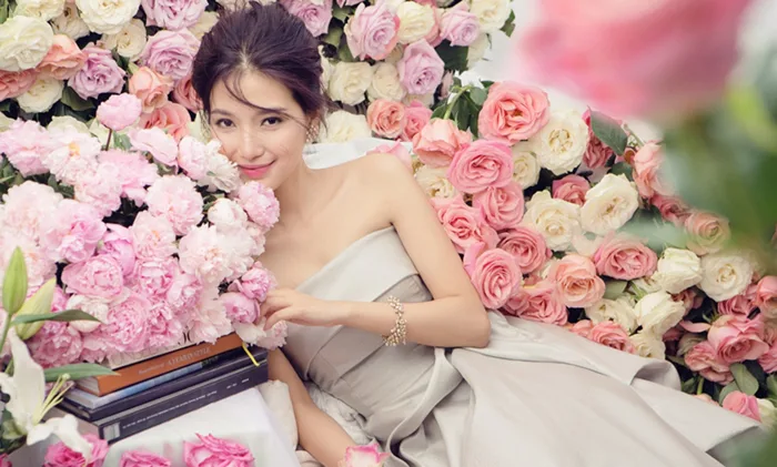 Đã mắt ngắm bộ ảnh girl xinh say đắm bên hoa hồng - Người đẹp - Việt Giải  Trí