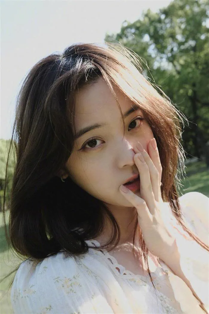 Cách Selfie chụp ảnh cận mặt đẹp cho mọi người