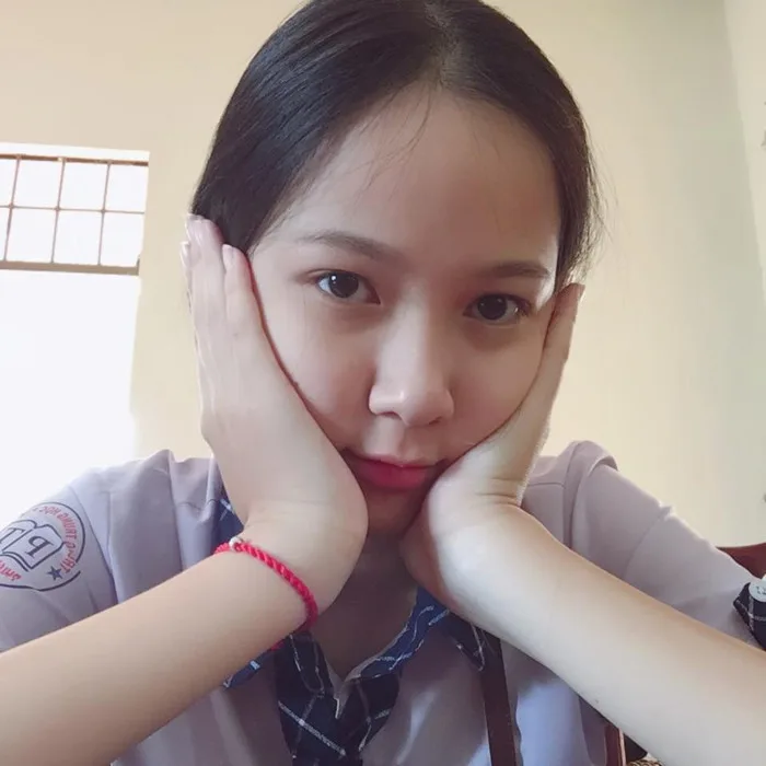 Ảnh cấp 3 cực xinh đẹp của 'Người đẹp có làn da đẹp nhất' Hoa hậu Việt Nam  2020