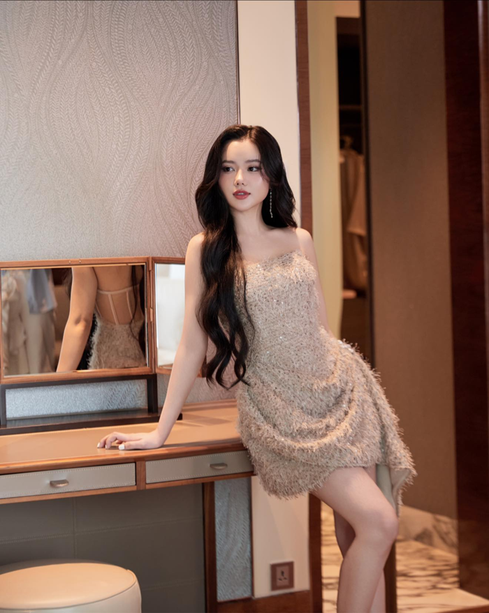Hot girl Bò Chảnh thắng lớn tại cuộc thi sắc đẹp