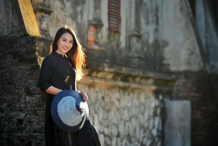 Nhan sắc nữ nghệ sĩ chèo trẻ nhất vừa được phong NSND