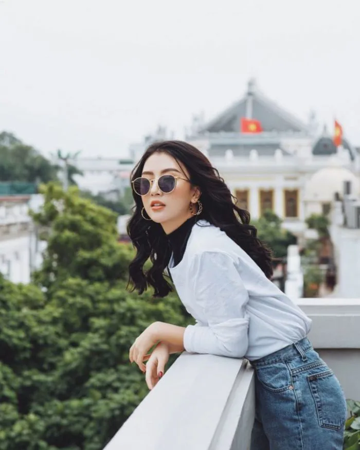 Bật mí 99+ cách tạo dáng chụp ảnh ngoại cảnh đẹp không tưởng | Yody