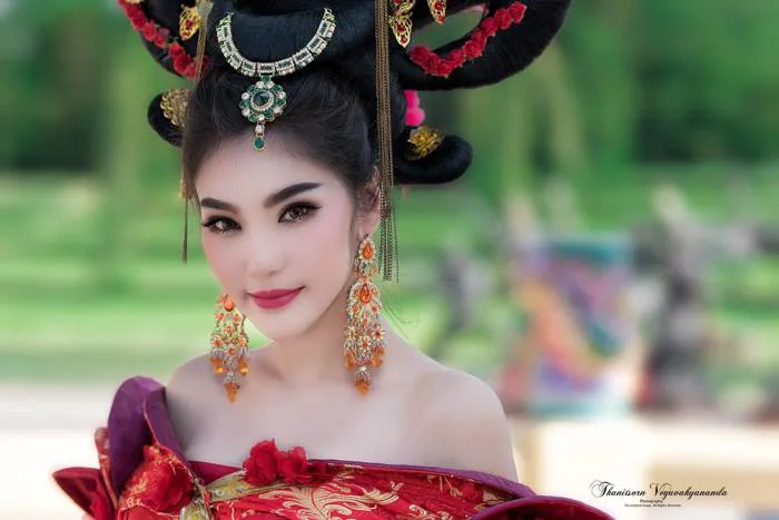 Bộ ảnh gái Thái Sexy với trang phục cổ trang | Sexy Angle - Kiến thức seo