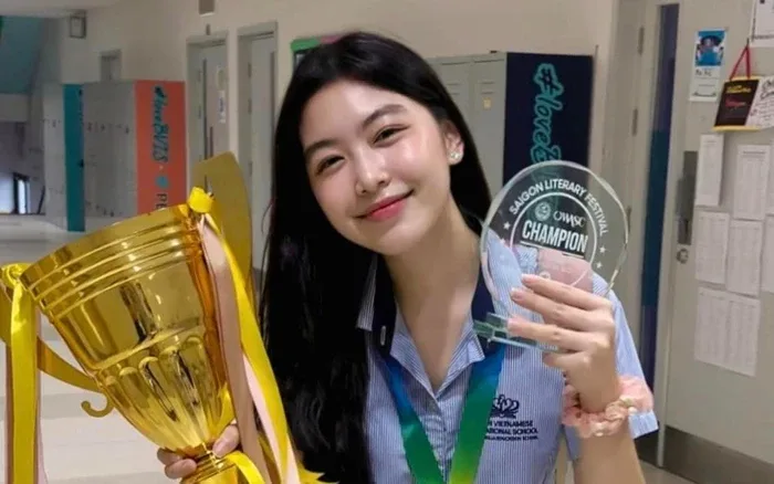 Ái nữ nhà Quyền Linh được khen 'đẹp như hoa hậu' nhưng học vấn ra sao? -  Saostar.vn