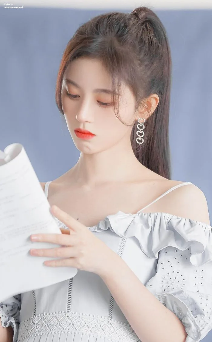 100+ hình ảnh gái xinh cute nhìn là mê - Sao Việt