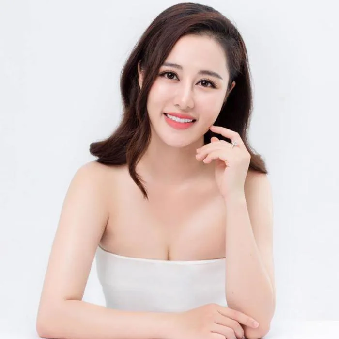Top 9 Hot girl xinh đẹp nhất Đà Nẵng - toplist.vn