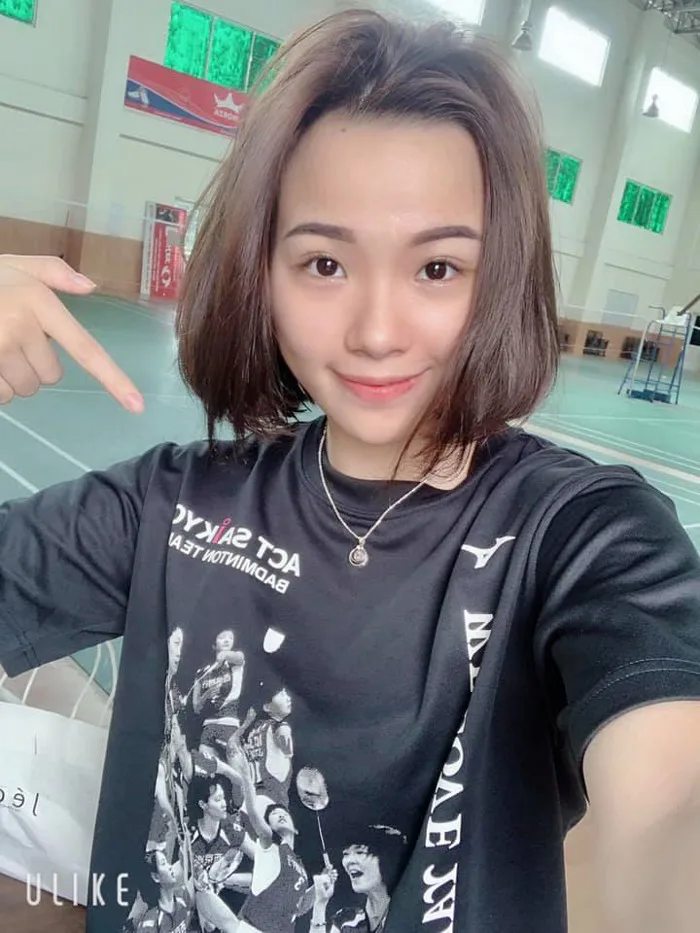 Ngắm vẻ đẹp của vận động viên cầu lông Nguyễn Thuỳ Linh