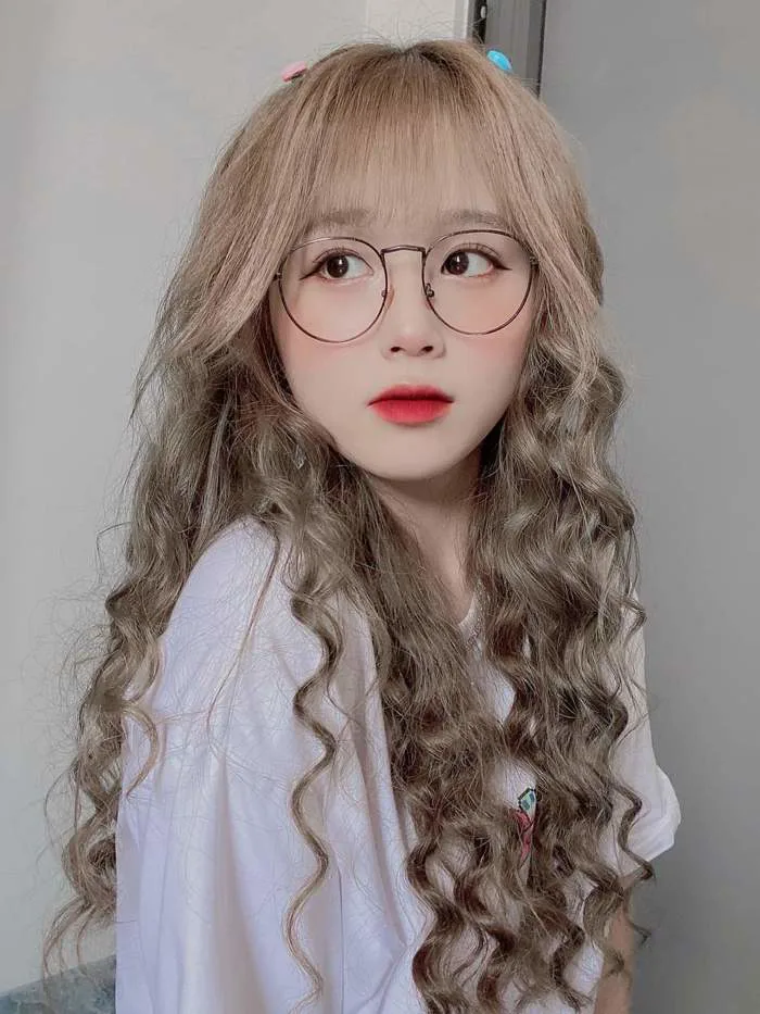 Pic) gái tuổi teen đeo kính 🤓 | VOZ