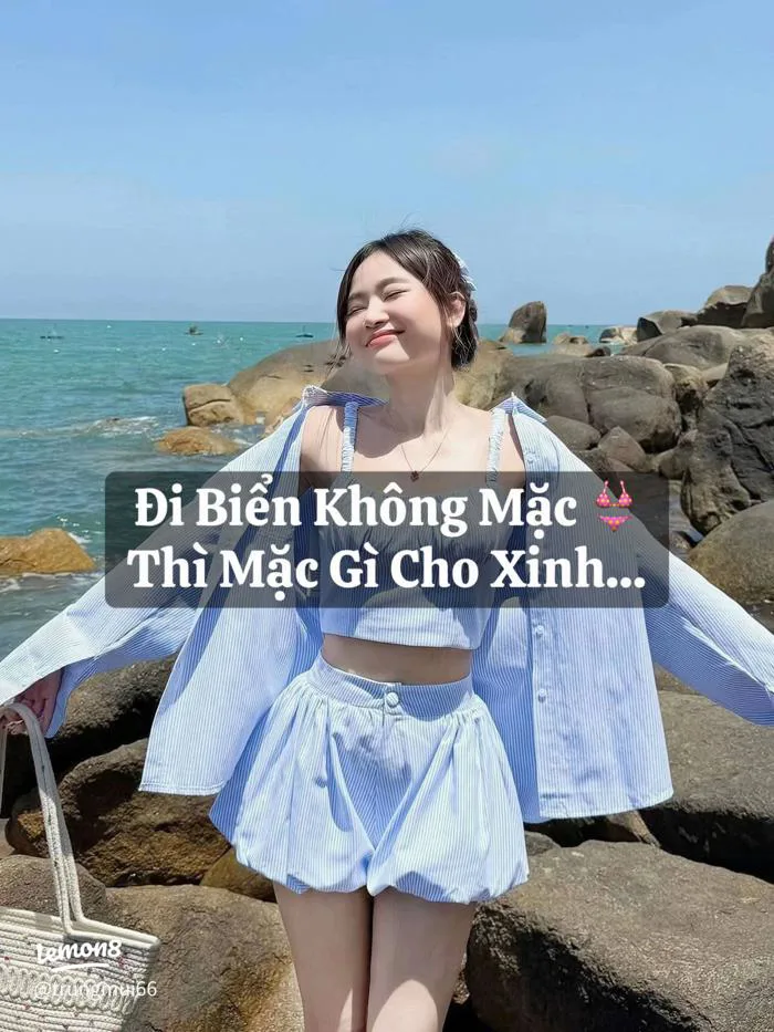 Đi biển mặc gì cho xinh? Gợi ý 7 outfit croptop, bikini, sơ mi trắng siêu  hút mắt