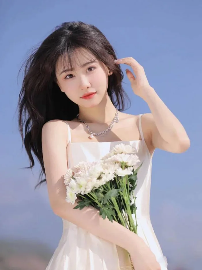 Bật mí cách tạo dáng chụp ảnh dịu dàng, thu hút tựa nàng thơ