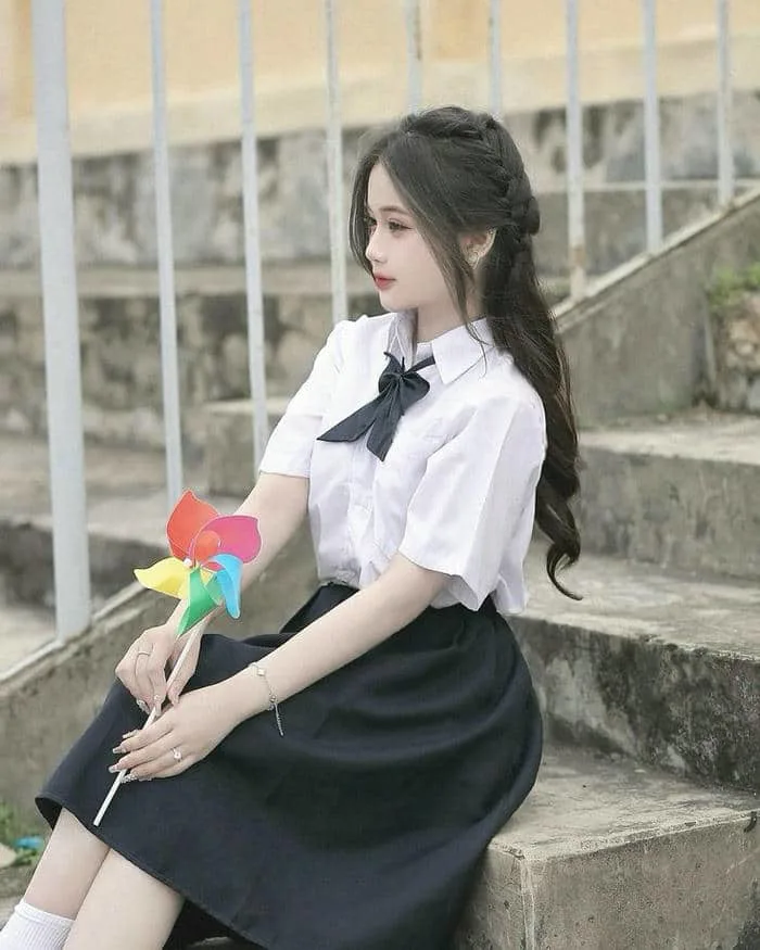 anh-gai-xinh-dong-phuc-1