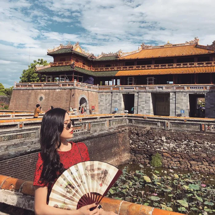 Album ảnh: Check in khắp phố phường Huế - Đà Nẵng - Hội An cùng hot girl  xinh đẹp - Du Lịch Chất