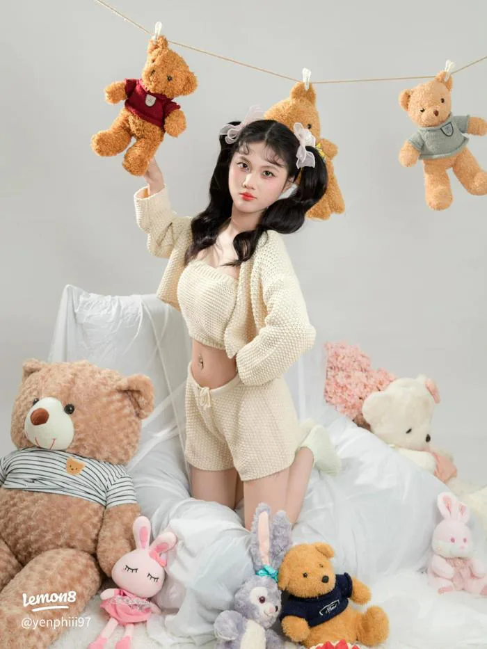Gợi ý chụp ảnh sinh nhật với gấu bông nhỏ siêu xinh tại nhà