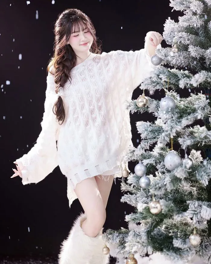 Ảnh giáng sinh | Gái xinh, Dáng chụp noel, Chụp ảnh noel
