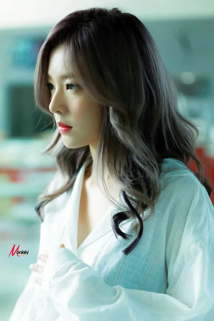 Loạt idol nữ Kpop chứng minh: Góc nghiêng ảo diệu có khi còn đẹp thần thánh  hơn cả chính diện (P1)