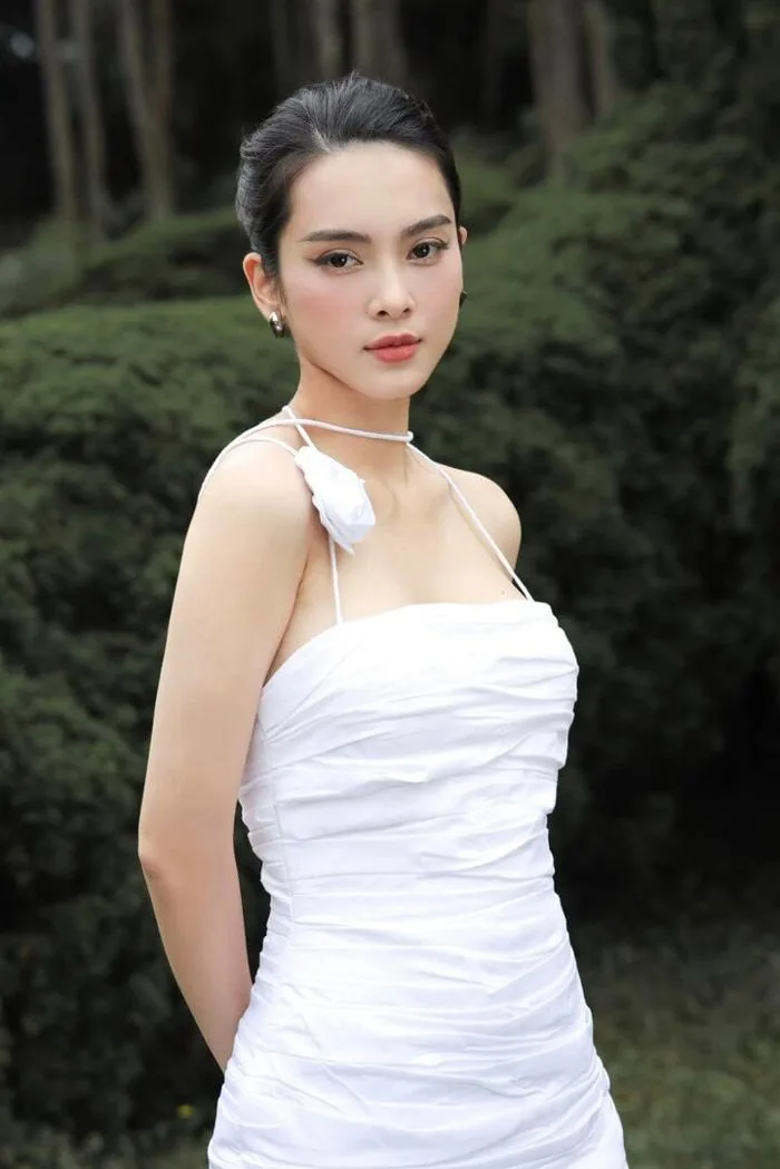 Những mẫu ảnh xinh đẹp nổi tiếng Hà thành 10 năm trước giờ ra sao?