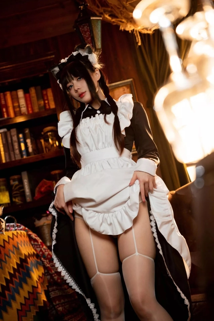 Nóng mắt với 189+ ảnh gái xinh mặc đồ hầu gái sexy quyến rũ