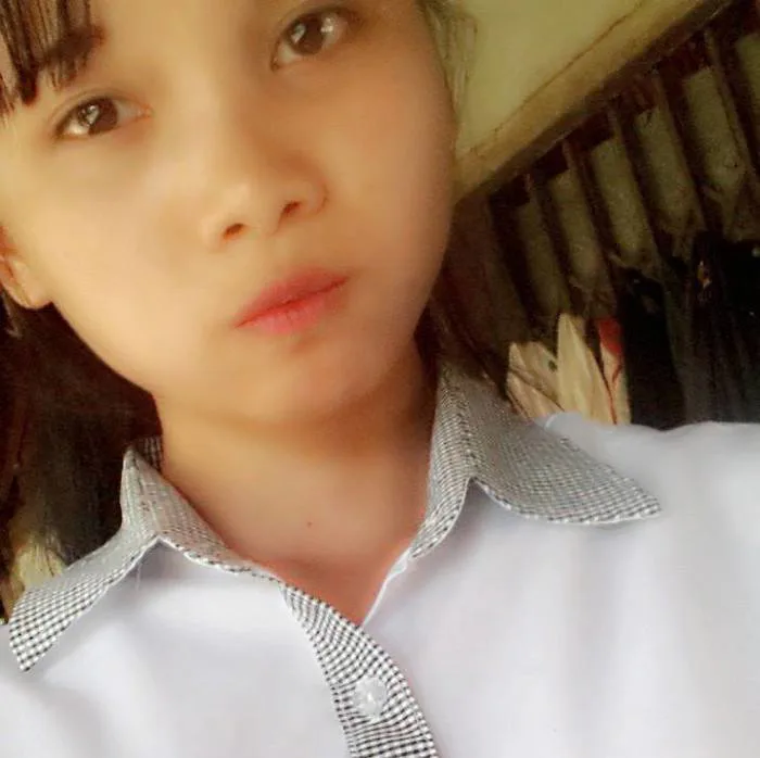 Sau giờ lên lớp, hai nữ sinh xinh đẹp lớp 10 mất tích bí ẩn