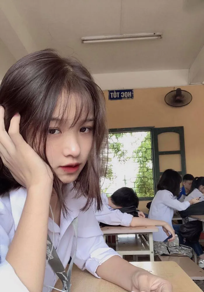 Khám phá 68 ý tưởng ➻❥ｇáｉ ｘｉｎｈ ｈọｃ ｓｉｎｈ ﹏❣ và gái xinh | áo dài, người mẫu  nữ, ulzzang và các ý tưởng khác