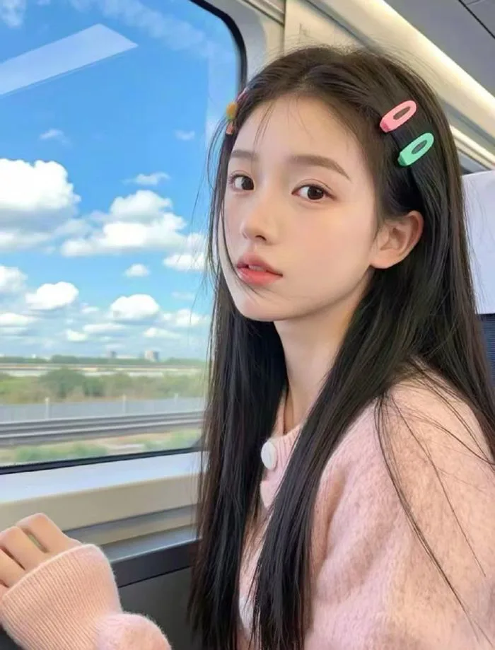 anh-gai-xinh-hon-nhien-1
