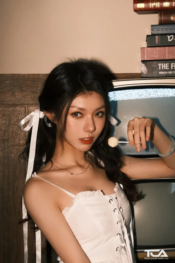 Gợi Ý 1001+ Cách Tạo Kiểu Tóc Chụp Kỷ Yếu Xinh Lung Linh Ngày Cuối Cấp -  Cho Thuê Studio - Thiết Bị - Trang Phục